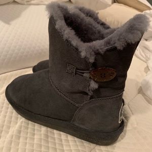 Bearpaw fur boots